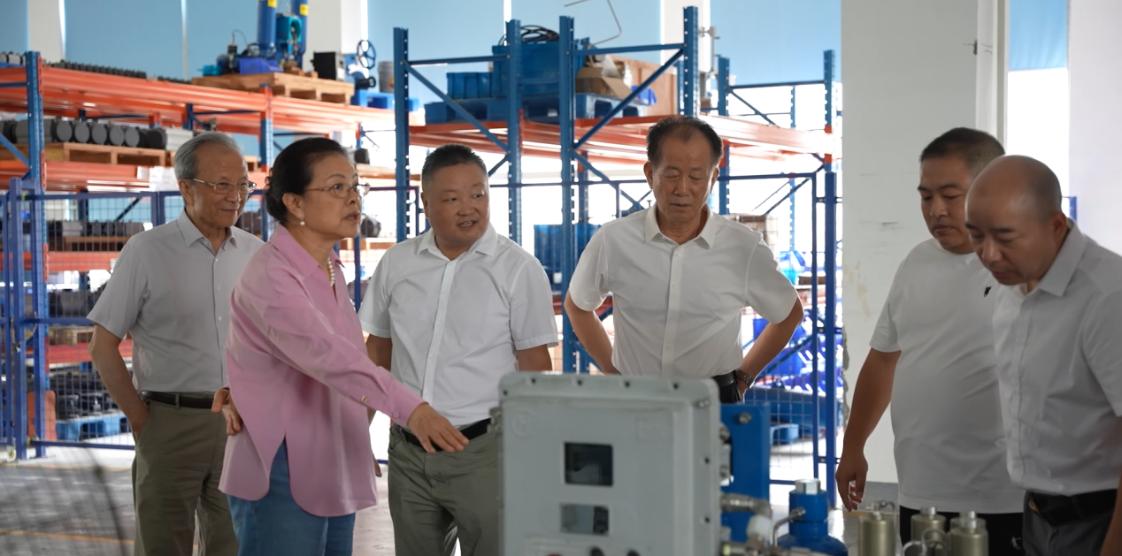 Innovation collaborative pour les &eacute;quipements majeurs haut de gamme : les actionneurs pneumatiques-hydrauliques de la s&eacute;rie CKQY de Yangzhou Hengchun Electronics obtiennent une certification officielle au niveau national